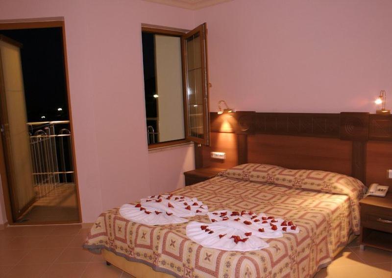 Oludeniz Beach Random Rooms By Lookbookholiday Екстер'єр фото