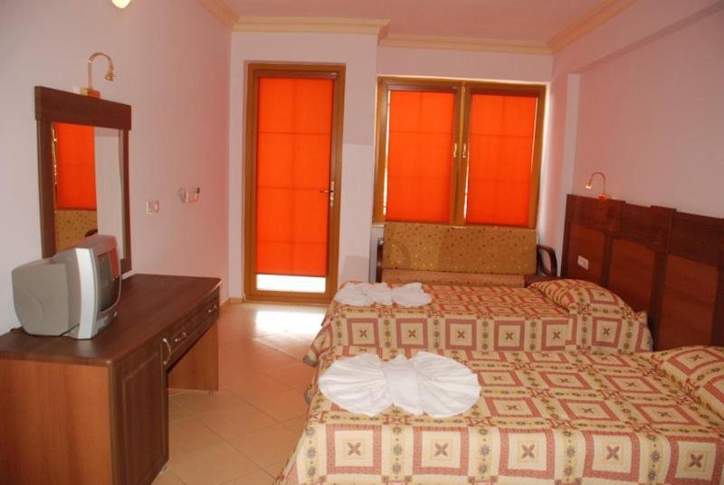 Oludeniz Beach Random Rooms By Lookbookholiday Екстер'єр фото